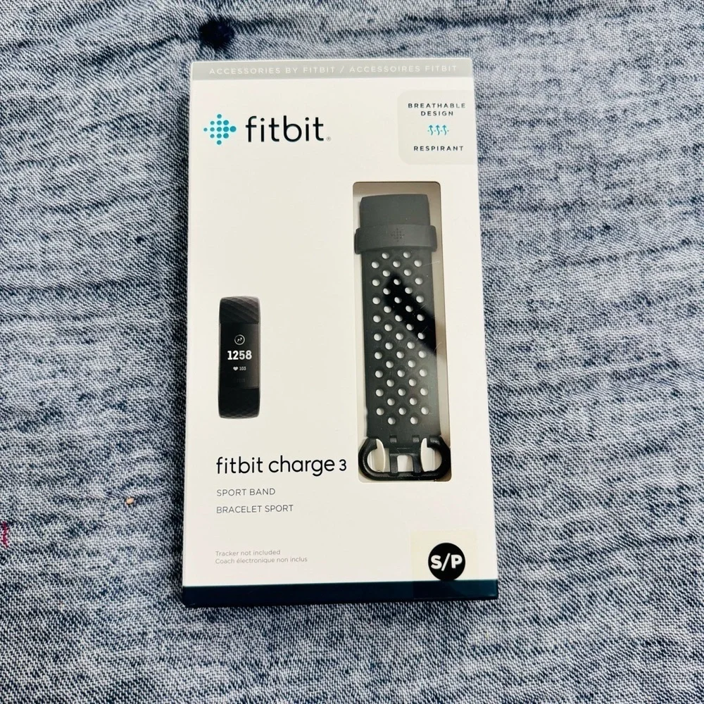 NWT! Fitbit Charge 3 Sportband Sport Bracelet Size S